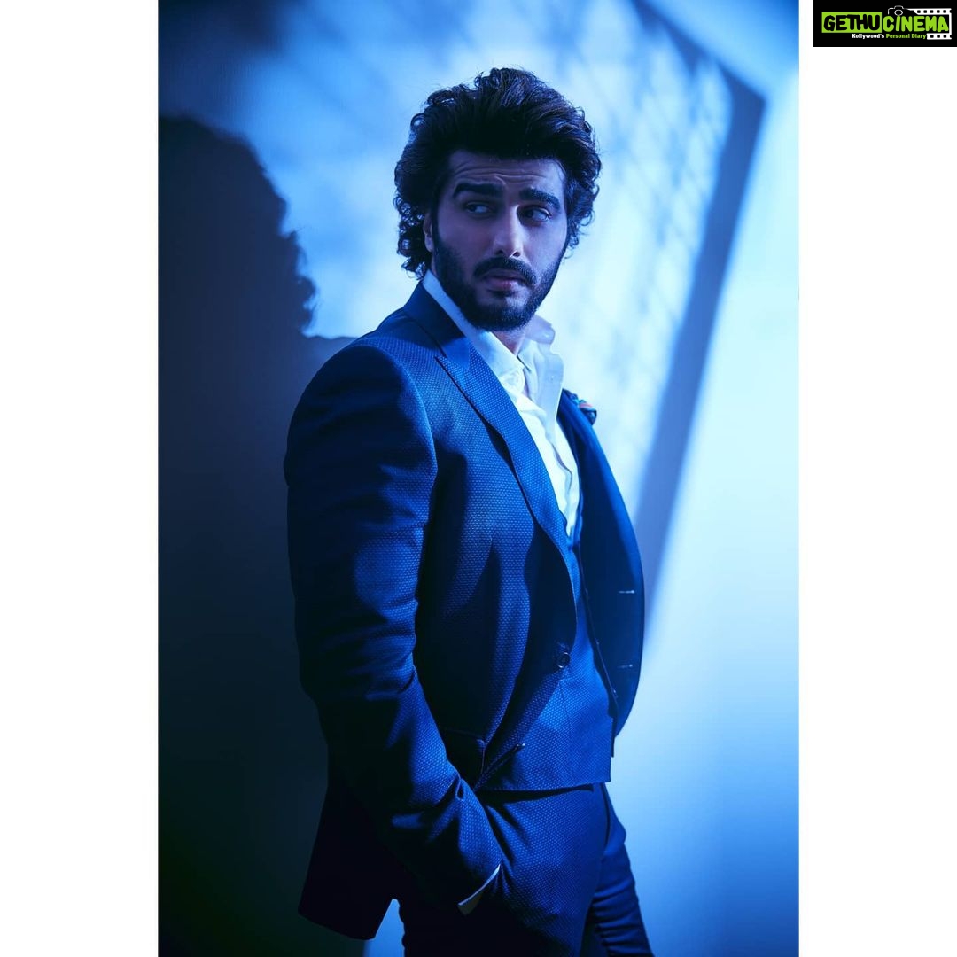 Arjun Kapoor Instagram - Today is a good day to slay 😎☺️