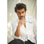 Arjun Kapoor Instagram - Me entering the 2nd half of 2021 with a clean (white) slate 😉