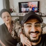 Arjun Kapoor Instagram - Dadi ka grandson ❤️❤️ #SardarKaGrandson