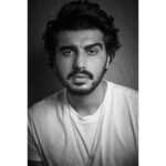 Arjun Kapoor Instagram - Up CLOSE & personal. #WhiteTseries 📸 @rohanshrestha