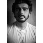 Arjun Kapoor Instagram - Up CLOSE & personal. #WhiteTseries 📸 @rohanshrestha