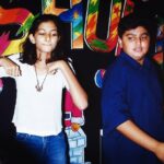 Arjun Kapoor Instagram - Happy birthday chic child !!! Let’s dance our way into another 30 odd years of having a blast @rheakapoor #partyforabit