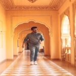 Arjun Kapoor Instagram - चलते रहो 🚶‍♂️पर स्वॅग् में 😎