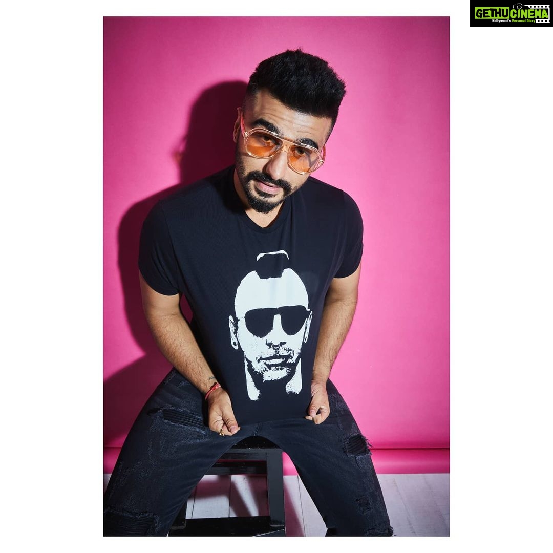 Arjun Kapoor Instagram - फ़ोटो मिली, अच्छी लगी, पोस्ट कर दी|