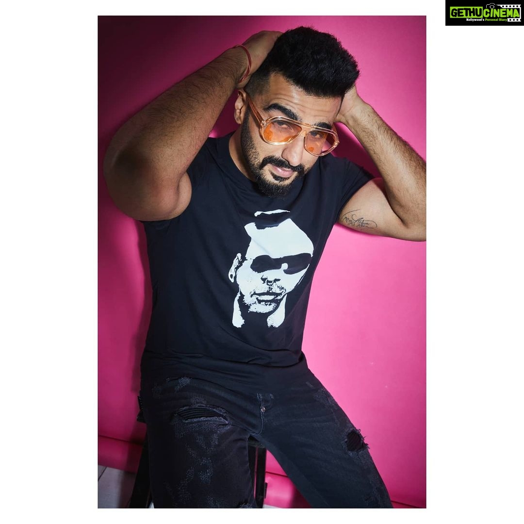 Arjun Kapoor Instagram - फ़ोटो मिली, अच्छी लगी, पोस्ट कर दी|
