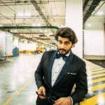 Arjun Kapoor Instagram - Do well. Live well. And Dress Really Well 😎 Photographer: @bharat_rawail Stylist: @rahulvijay1988 Look: @raghavendra.rathore Shoes: @louboutinworld Hairstylist: @aalimhakim @bashirsayyed.hair Makeup: @vickybanatkar #FilmfareAwards #FilmfareAwards2022