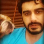Arjun Kapoor Instagram - Mad max & me !!! Max-ed out this sunday with all the love... PS : not one decent photo was taken 🤦🏽‍♂️ (Swipe Right)