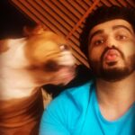 Arjun Kapoor Instagram - Mad max & me !!! Max-ed out this sunday with all the love... PS : not one decent photo was taken 🤦🏽‍♂️ (Swipe Right)
