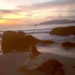 Arushi Sharma Instagram - Sunsets 🌅 and old hindi songs 🎶 can heal everything. Agonda beach