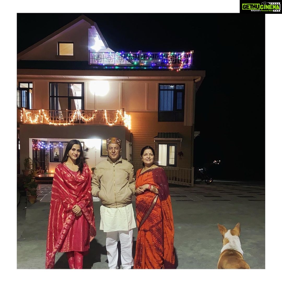 Arushi Sharma Instagram - Happy Diwali 🪔 🌅