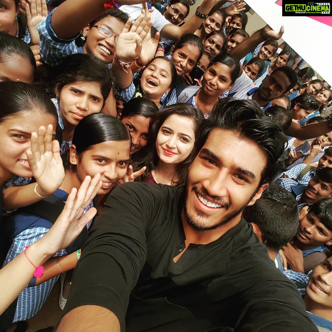Ashika Ranganath Instagram - #Crazyboypromotions#somuchlove 😍#awesomeresponse #tysm 😘😘😘 Davangere