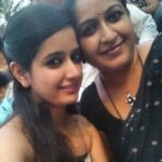 Ashika Ranganath Instagram - Mumma's gaaal 😘