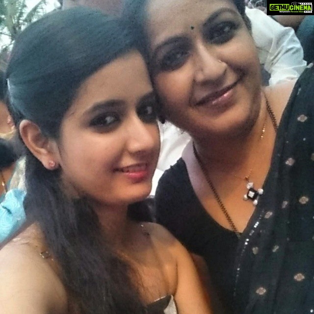 Ashika Ranganath Instagram - Mumma's gaaal 😘