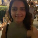 Ashika Ranganath Instagram – A day in Singapore 🤍🌌 

#Singaporediaries