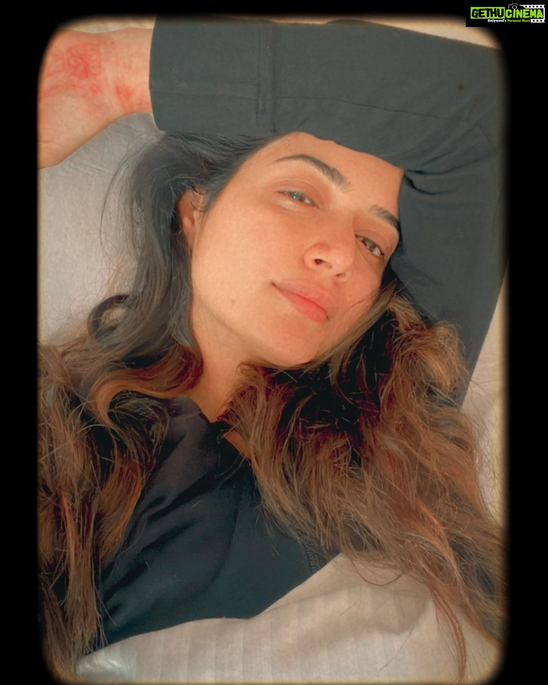 Ashika Ranganath Instagram - Lazy day 😴