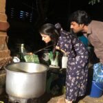 Ashika Ranganath Instagram - Being “Siri” in the sets of Avatarapurusha From helping our production Anna in cooking 🧑‍🍳 to watering the plants for our set boys 😜 P.s I was just posing 🙆🏻‍♀️