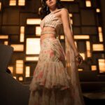 Ashika Ranganath Instagram - Team behind putting up this amazing look! Shot by @vasukikarkone Make up @urjapatel_artistry Hair @shrutihairartistry Outfit @dazzles_studio x @paulmiandharsh Jewellery @sri_ganesh_sadashivnagar Hair accessories & rings @akalpa_by_harshitha #avatarapurushatrailerlaunch #prereleaseevent #may6th