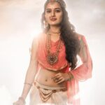 Ashika Ranganath Instagram – Continuing the series of #DEVAKANYA from the poster shoot for Kannada movie  @gathavaibhava thank you @simplesuni sir for the opportunity 🤗🙏🏻

Thank you @ashika_rangnath for all you cooperation 🤗👍🏻💐

Also want to thank my entire team who helped me make this image 
Beautifully Styled by : @varshini_janakiram @stilerush_by_varshinijanakiram 
Design: @mansa.chandra.label 
Jewellerry by : @aabushanjewellery1941 
MUA : @urjapatel_artistry 
Hair : @paramesh_hairstylist 
Photo : @sandeep.mv @_sunburstt_ 
Assisted by @dheeraj_bharnekar 

@verocliq.raw thank you for getting my vision into life 

Also not to forget  @williamdaviddop & the entire team of #simplesuni sir 
#Thankyou 

#gathavaibhava 

#sandeepmv #sunburstt 
#portraitsbySMV #ashikarangnath Sunburstt