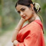 Ashika Ranganath Instagram - Keeping it natural n simple 💥