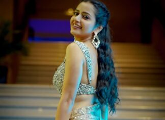 Ashika Ranganath Instagram - All bling for the performance ✨ . . . 📸 @maneendrakumar1
