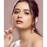 Ashika Ranganath Instagram - Ok last one 🙈 Bye... good night ♥️