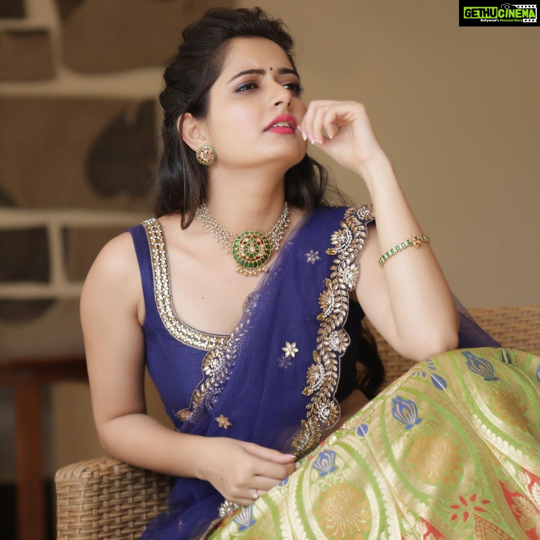 Ashika Ranganath Instagram - @photographer_ajay @nisharakiran @ashwinireddyofficial @lotus_silver_jewellery