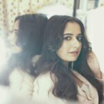 Ashika Ranganath Instagram - Styling @nisharakiran Outfit @kovetonline Accessories @unniyarchajewelry Make up and hair @nisargasrinidhi Photography @photographer_ajay Studio Fibonacci