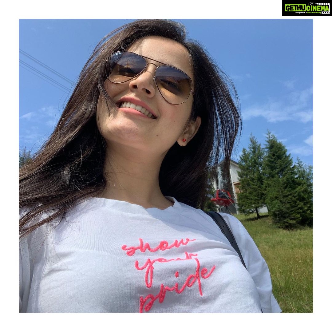 Ashika Ranganath Instagram - 💓 Mount Pilatus, Kriens, Switzerland