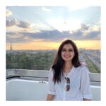 Ashika Ranganath Instagram - Good morning 🌅 Ferris Wheel Paris