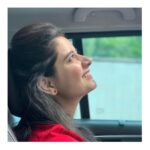 Ashika Ranganath Instagram - As you all know I’ve been travelling so much these days, but maintaining my skin has never been a problem to me because @skinlabindia has always been there for my rescue ☺️ I’ve been so regular to this amazing skin care routine by them, I wonder how I would live without it. @drjamunapai @skinlabindia #pureporecleanupfacials #skinlabbangalore #skincare Dr. Jamuna Pai's SkinLab
