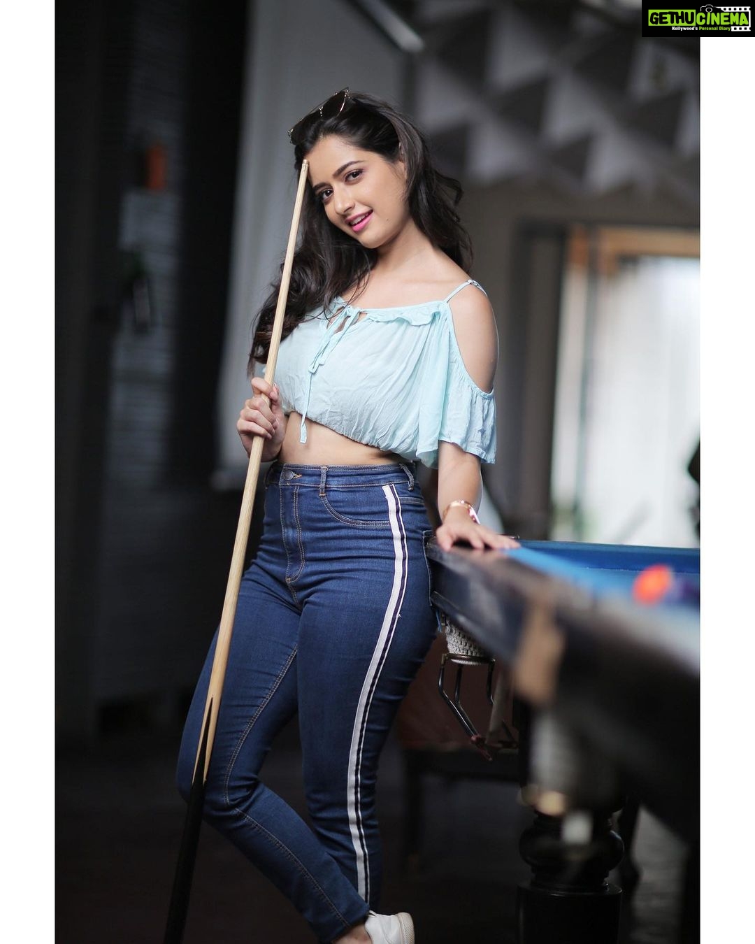 Ashika Ranganath Instagram - Wasssssup people?!! ♥️