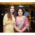 Ashika Ranganath Instagram - Happy Mother’s Day amma ❤️ Happy Mother’s to all the mothers 🤗 • • PC : @raaghavphotography ❤️ Follow me on helo app if you aren’t yet... http://m.helo-app.com/s/SrhvwFd