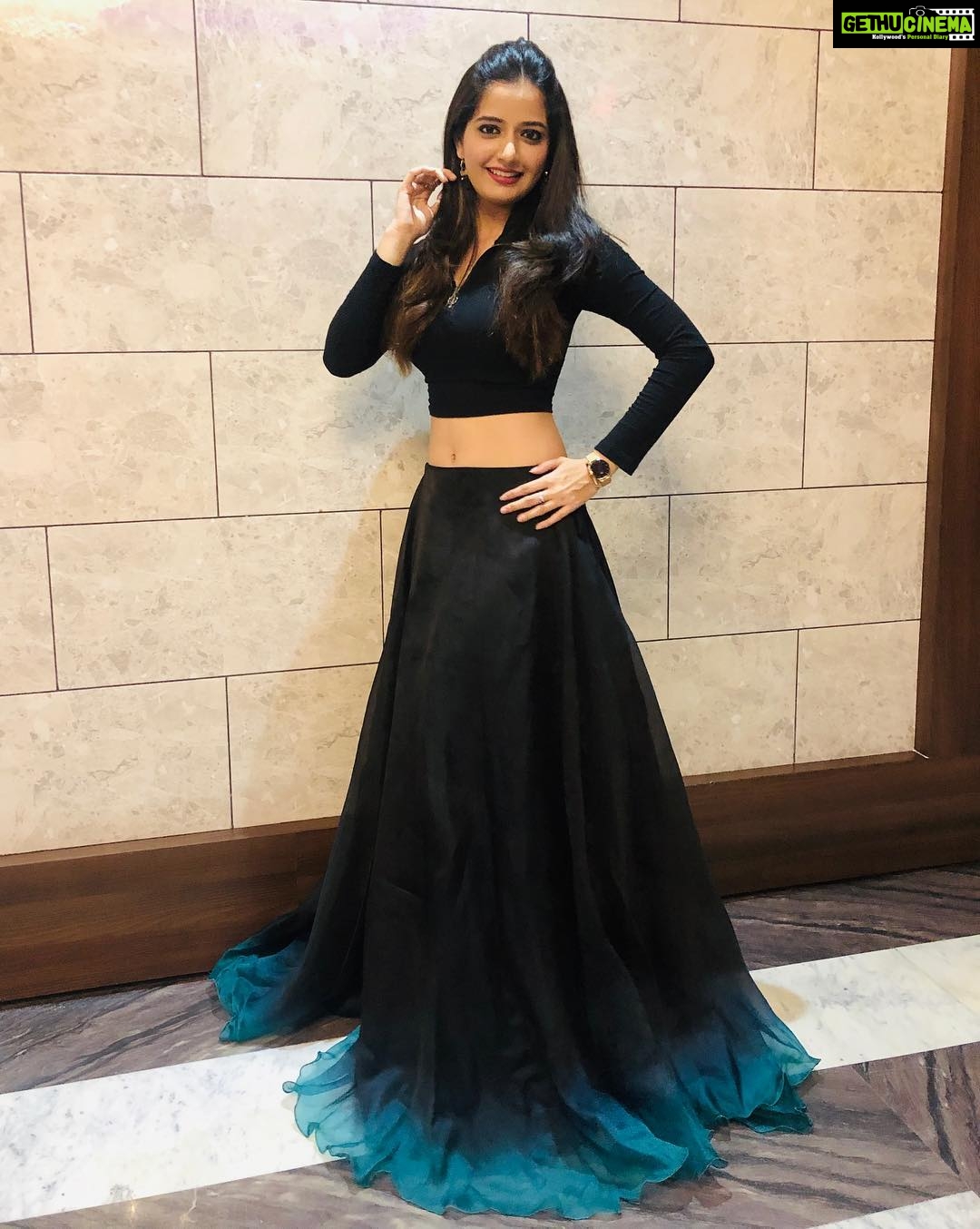 Ashika Ranganath Instagram - Crushing over this black n ocean green ombré skirt 🥰 How many of you liked it?? Top : @sheinofficial Skirt : @brundagowda1912 MUA : myself 🙈