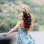 Ashika Ranganath Instagram - Our next song from Thayige thakka maga ‘Hrudayake hedarike’ song releasing today at 6pm on @aanandaaudio YouTube channel ♥️ Stay tuned !!! Love romantic song 💕