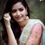 Ashika Ranganath Instagram - Wearing my all time favourite @shachinaheggar 💞 Accessories @bcos_its_silver 😍 Make up : #manju Hair : @gm6.bridalmakeup PC : @photographer_ajay thanks a ton 🤗 #Anubanda2018