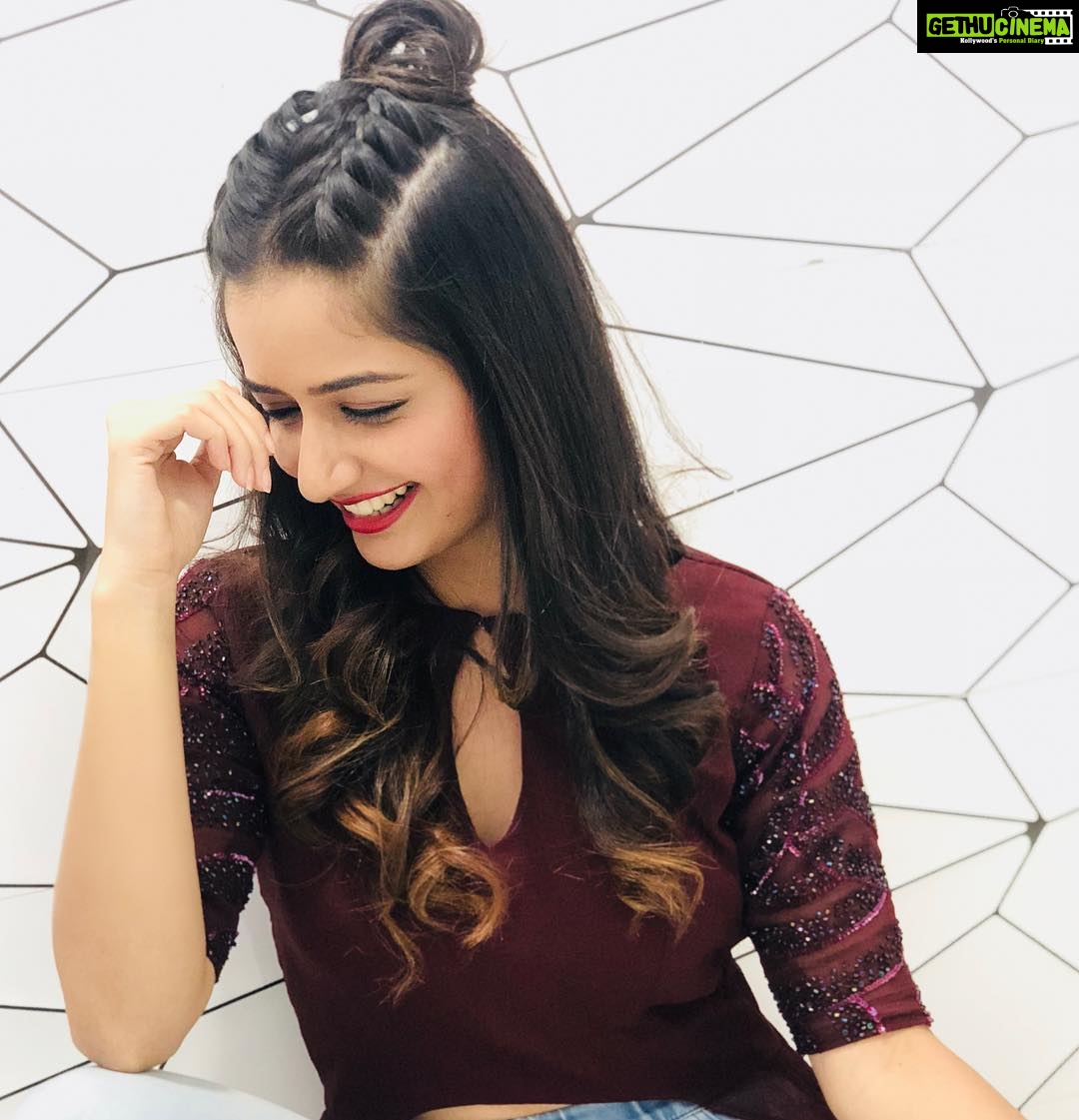 Ashika Ranganath Instagram - Those monkey faces I get to do 🙆♀️😝🤓