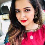 Ashika Ranganath Instagram - Sometimes last minute thing works for me 🙆‍♀️😝 sorry @shachinaheggar for troubling you last moment ! Makeup: Myself Hair: myself Styling: myself 😇😜 Designing: @shachinaheggar ♥️ #Raambo2 #promotions #comedytalkies