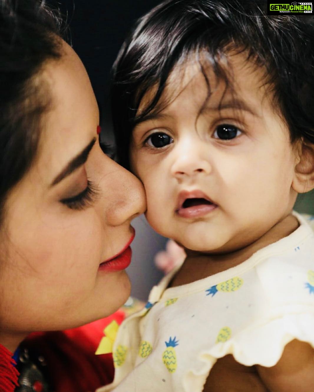 Ashika Ranganath Instagram - Can’t handle this cuteness💕 in rambo2 sets yesterday.. director’s baby 😍