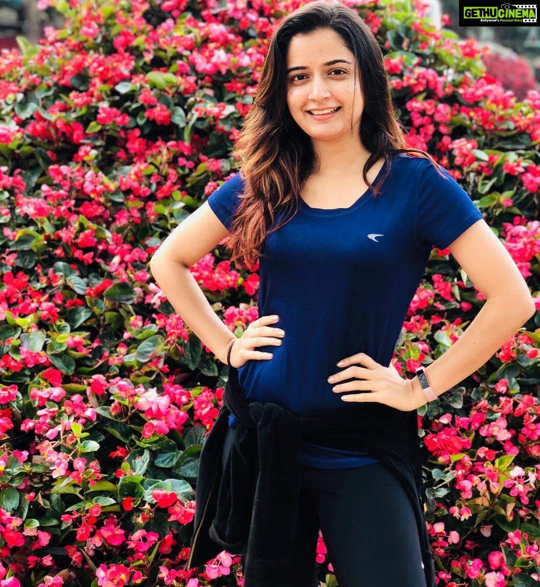Ashika Ranganath Instagram - Happy Valentine’s Day ♥️ more and more love to all of you ..