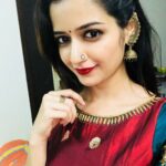 Ashika Ranganath Instagram - Sometimes last minute thing works for me 🙆‍♀️😝 sorry @shachinaheggar for troubling you last moment ! Makeup: Myself Hair: myself Styling: myself 😇😜 Designing: @shachinaheggar ♥️ #Raambo2 #promotions #comedytalkies