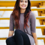 Ashika Ranganath Instagram - Yes I don’t pose but try to be cute when there’s camera around 🙈😉 and this person knows how to capture it ..thanks macha 😘 PC: @suprithshekar