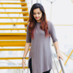 Ashika Ranganath Instagram - Yes I don’t pose but try to be cute when there’s camera around 🙈😉 and this person knows how to capture it ..thanks macha 😘 PC: @suprithshekar