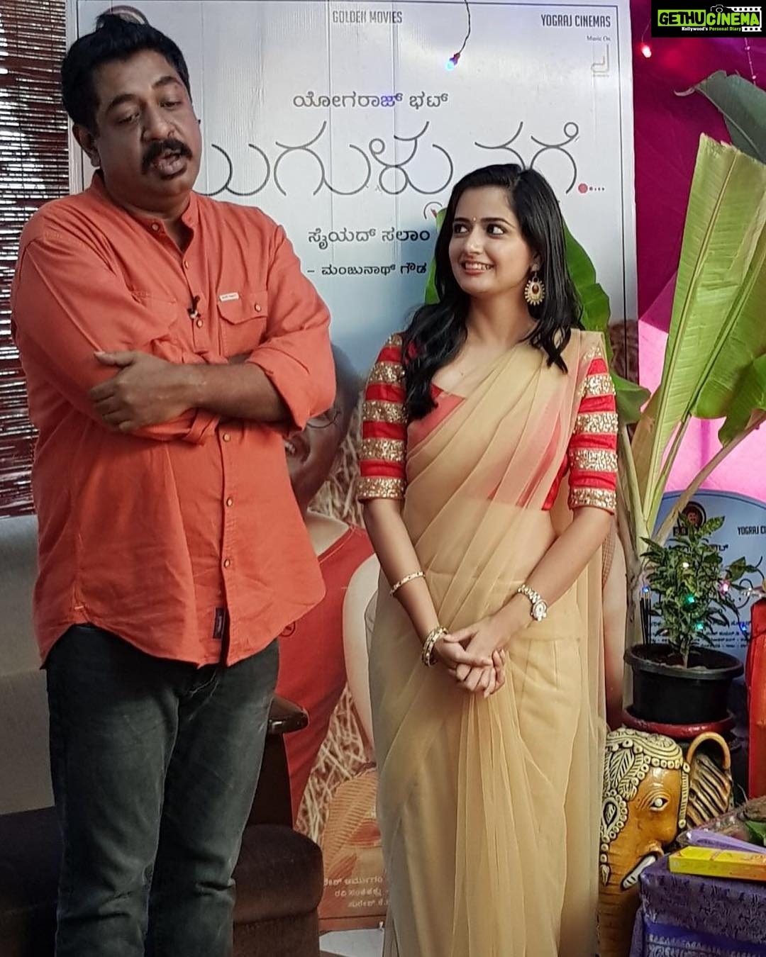 Ashika Ranganath Instagram - With the teddy bear 🙈☺️always desired to work with him .. glad mugulunage happened to me ❤️ 4days to go for the release
