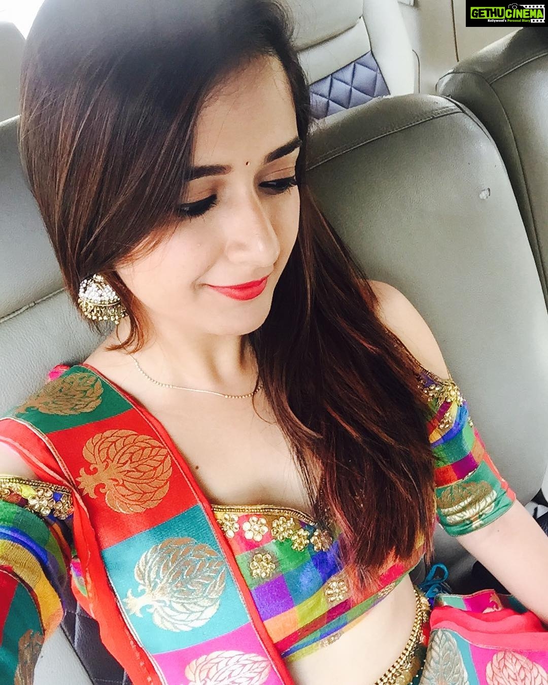Ashika Ranganath Instagram - 💕 designed by @shachinaheggar #mugulunage #promotions