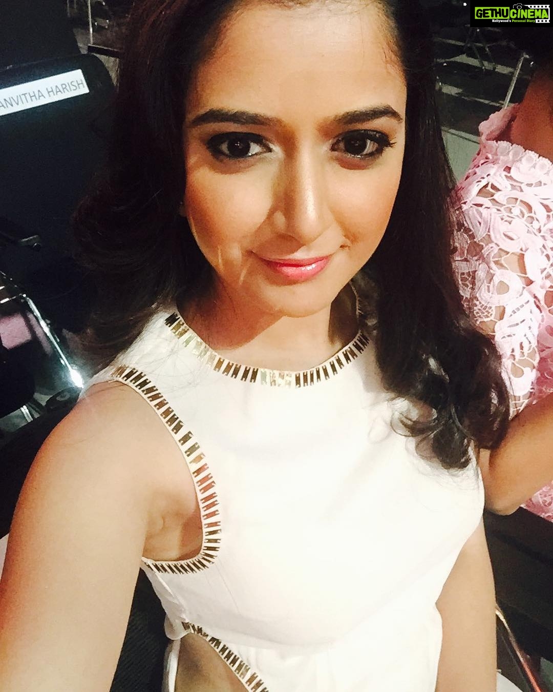 Ashika Ranganath Instagram - Day 2 @siimawards .. ☺️😘 Abu Dhabi National Exhibitions Company - ADNEC