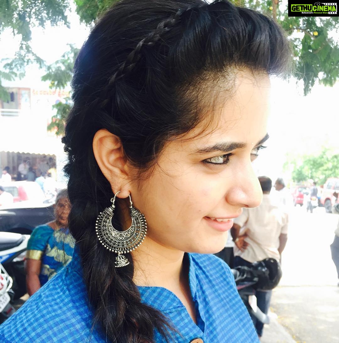 Ashika Ranganath Instagram - New hairstyle 💁☺️