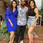 Ashu Reddy Instagram - My butterfly 🦋🤗 #ashureddy #ariyanaglory #girlsdayout 🐰 @hari_express @ariyanaglory #goodtimeswithgoodpeople 🫠