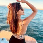 Ashu Reddy Instagram – Hot Box 💋 by the bay!! #ashureddy #california #yachtparty #vibinghigh ♥️ Malibu Beach