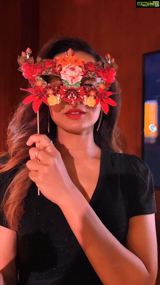 Athulya Chandra Instagram - Cat the walk ✨@earthiayurveda ✨💋❤️