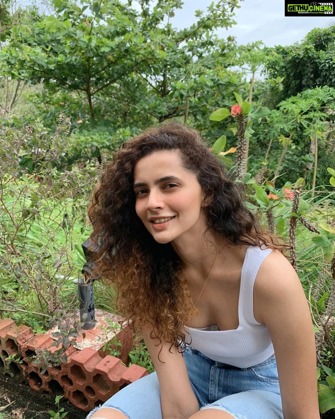 Athulya Chandra Instagram - Be as you wish to seem.